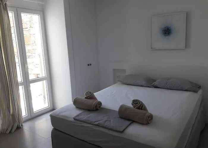 Modern And Cosy Unique View Vila Tourlos